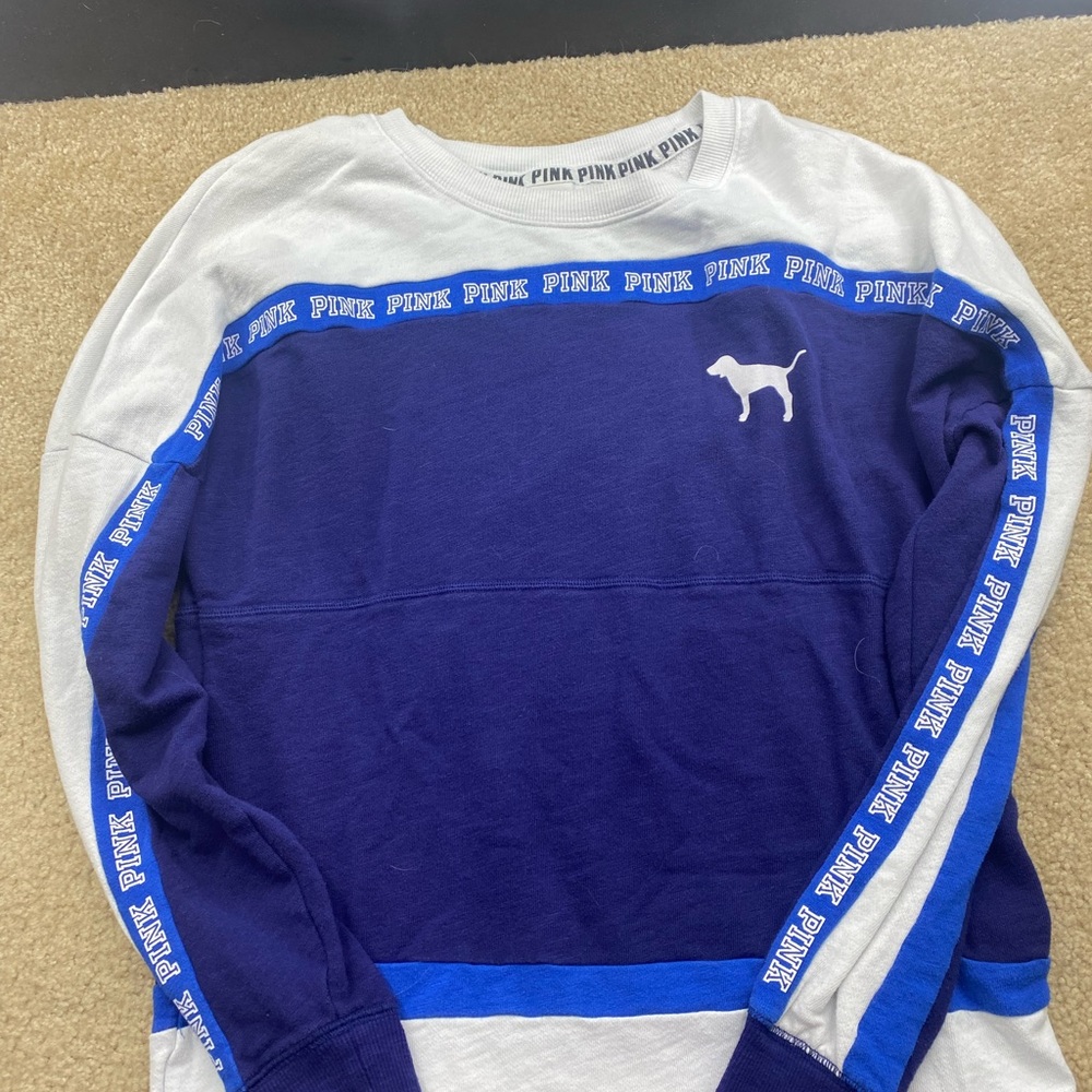 Long sleeve t shirt